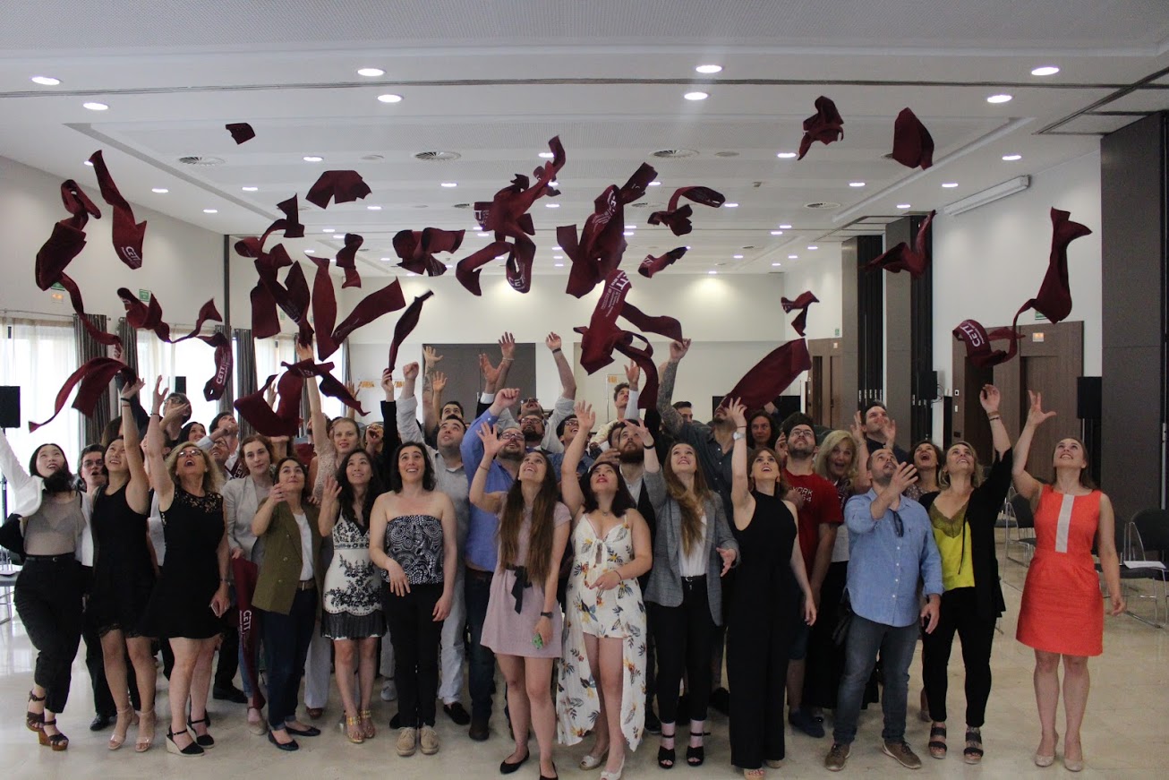 Fotografía de: El Campus CETT cierra el curso con la celebración de los Actes de Finalización de Estudios de Grados, Másteres, Ciclos y CEUS: Felicidadess! | CETT